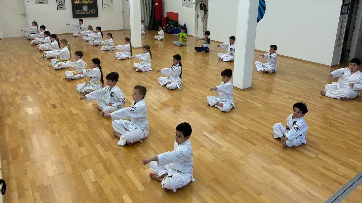 Kinder